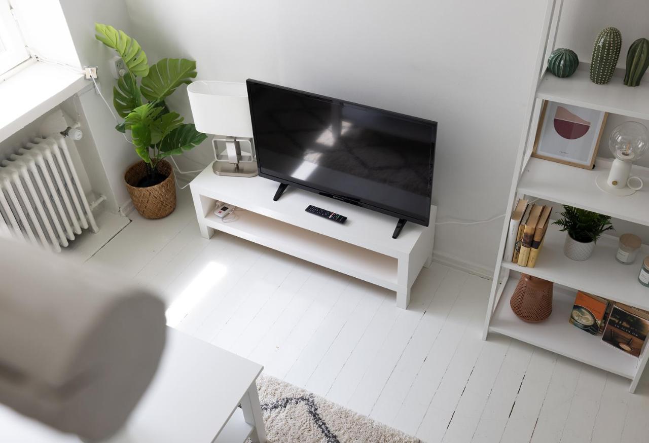 2Ndhomes Cozy Studio By Tahtitorni Park Helsinki Bagian luar foto